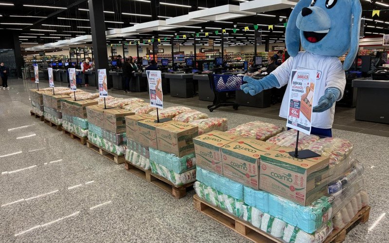 Andreazza entrega mais de 2,7 toneladas a entidades leopoldenses