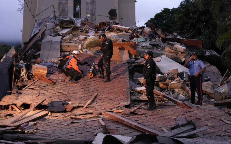 Terremoto derrubou prédios em Caracas | abc+