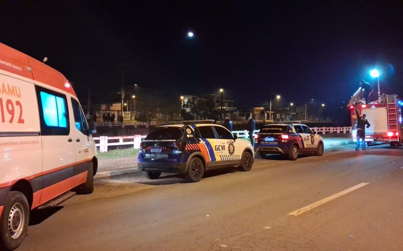 Homem é preso após ser resgatado de valão em São Leopoldo 