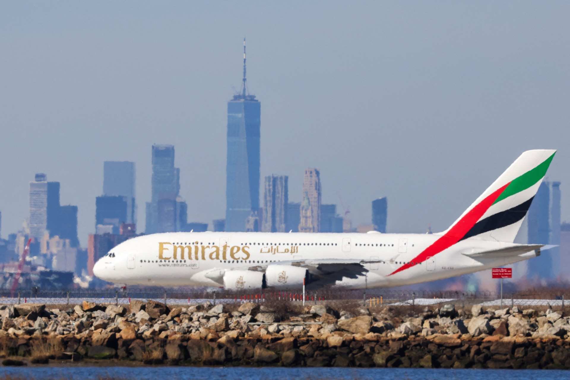Airbus vai inspecionar aeronaves de passageiros por poss&iacute;veis fissuras nas asas