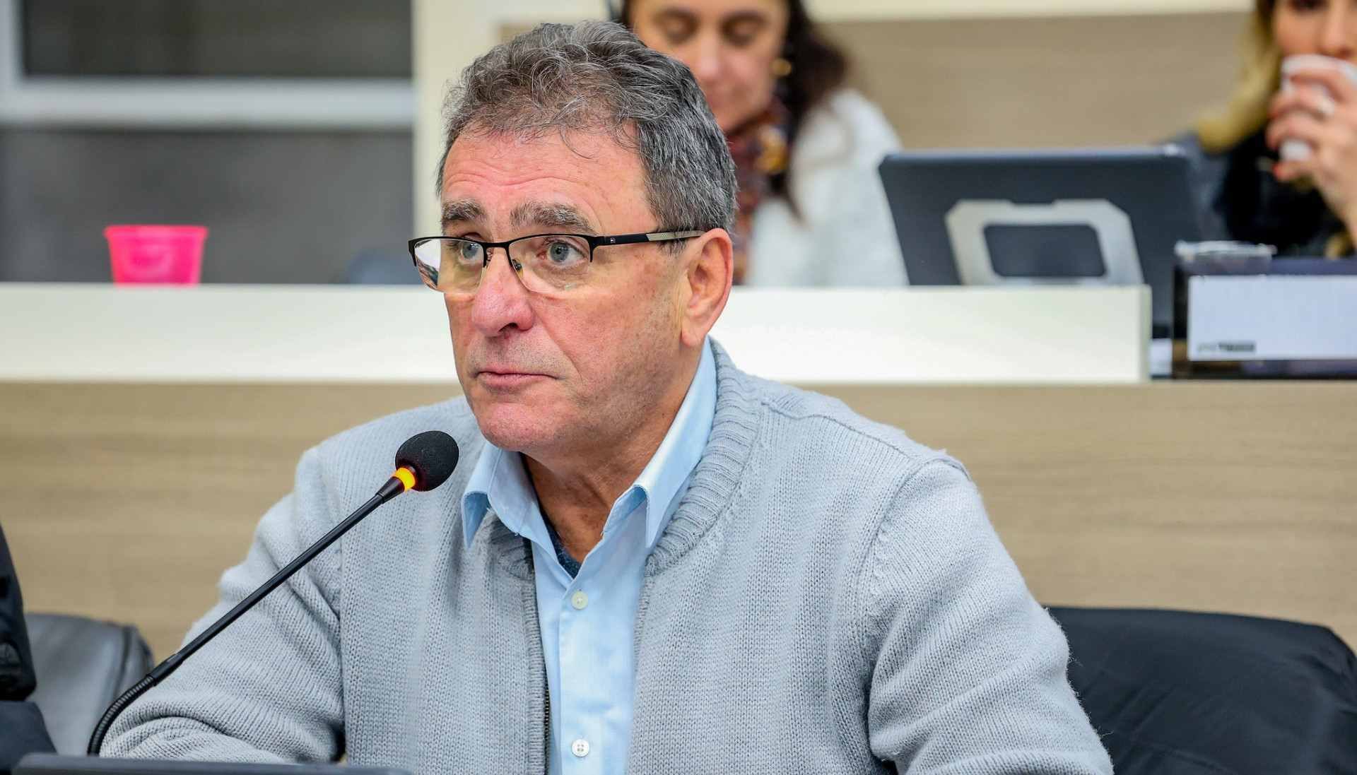 A primeira polêmica da CPI que vai investigar o salário da secretária da Fazenda de Novo Hamburgo