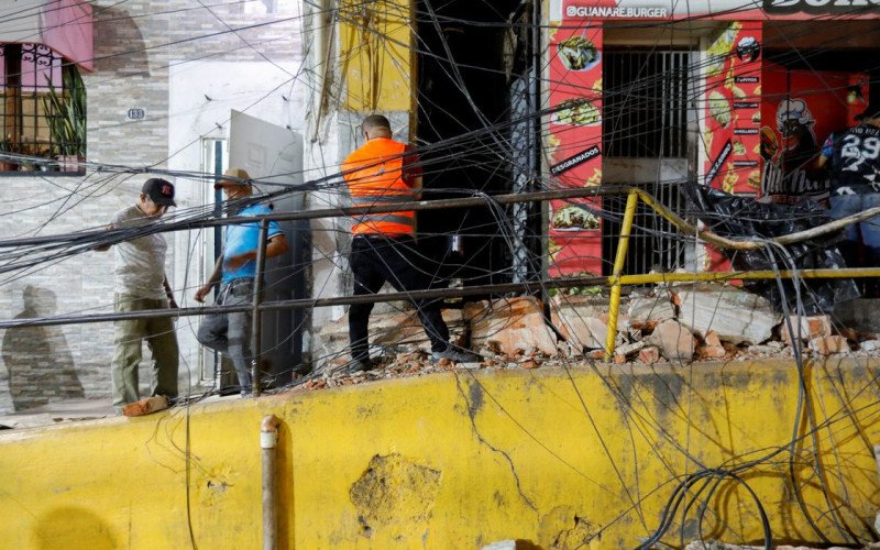 Venezuela decreta emergência após terremotos | abc+