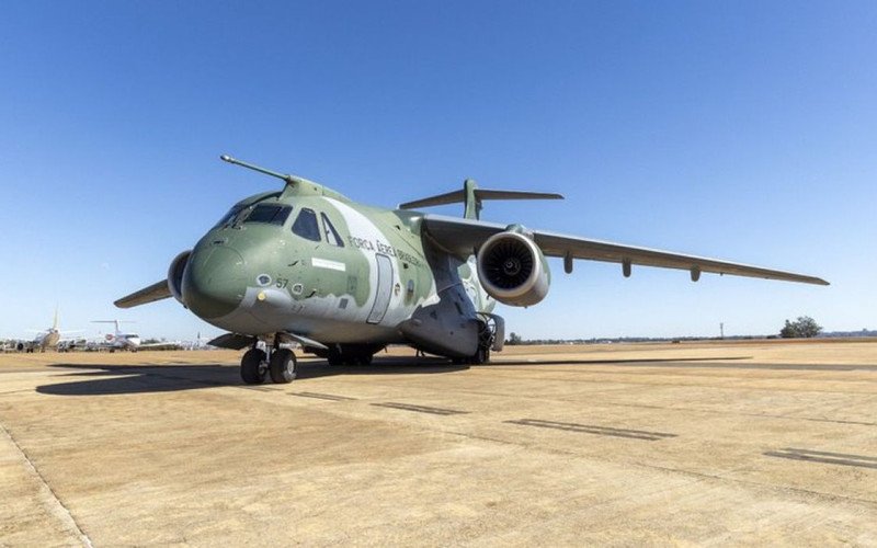 FAB envia avião com equipes de busca à Venezuela | abc+