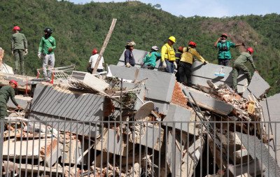 Corrida contra o tempo: Chance de achar sobreviventes despenca e Venezuela busca cerca de 50 mil desaparecidos
