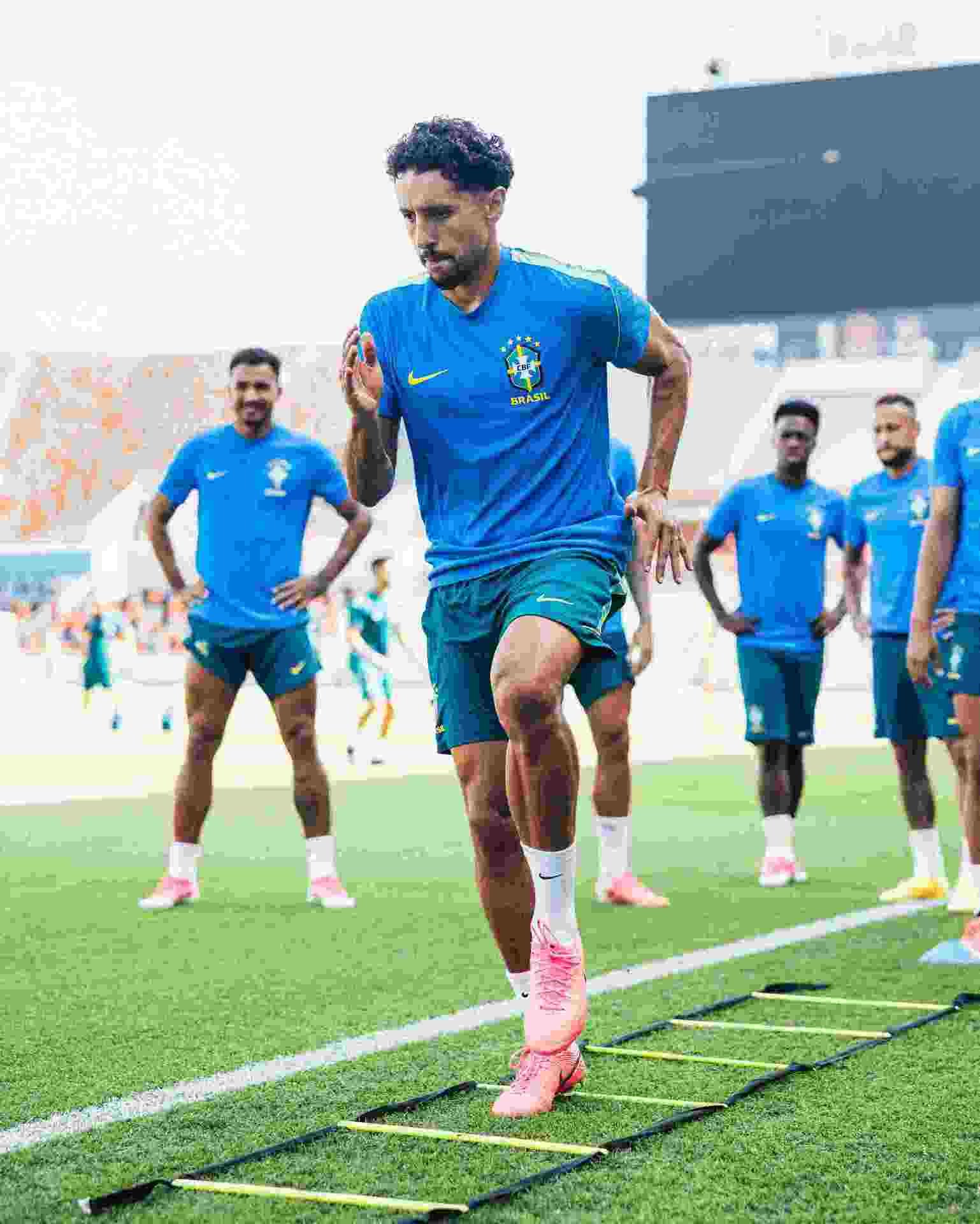 Último treino do Brasil (no destaque Marquinhos com Neymar, Vini e Danilo ao fundo), em Houston, na véspera do jogo contra o Japão pela fase 16 avos de final da Copa do Mundo 2026 | abc+