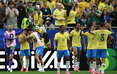Gol de Martinelli nos acréscimos salva o Brasil e leva a seleção às oitavas de final