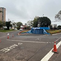 Obras de recapeamento provocam confusão no trânsito em importante cruzamento de Novo Hamburgo