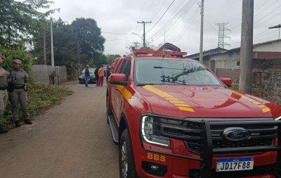 Corpos da família Aguiar são procurados em área de banhado de Canoas após denúncia anônima