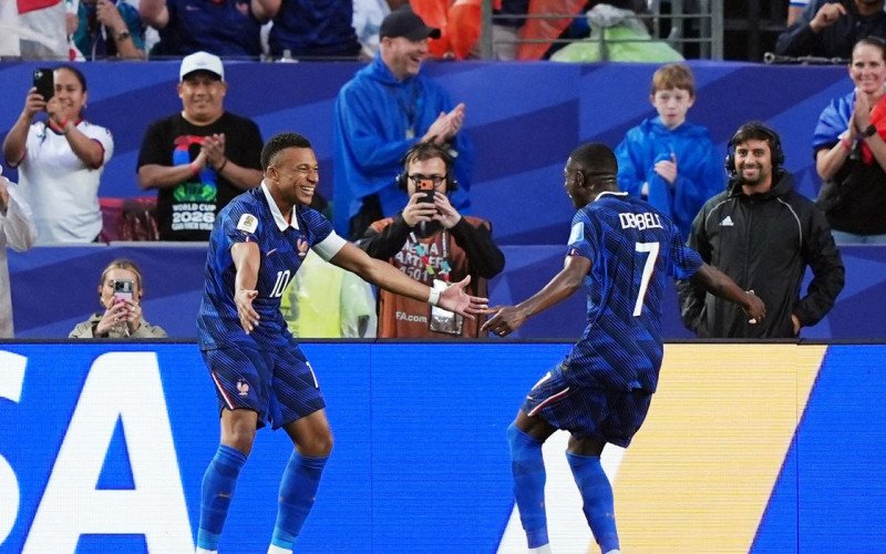 Confira os jogos da Copa do Mundo nesta terça (30); França pega Suécia | abc+