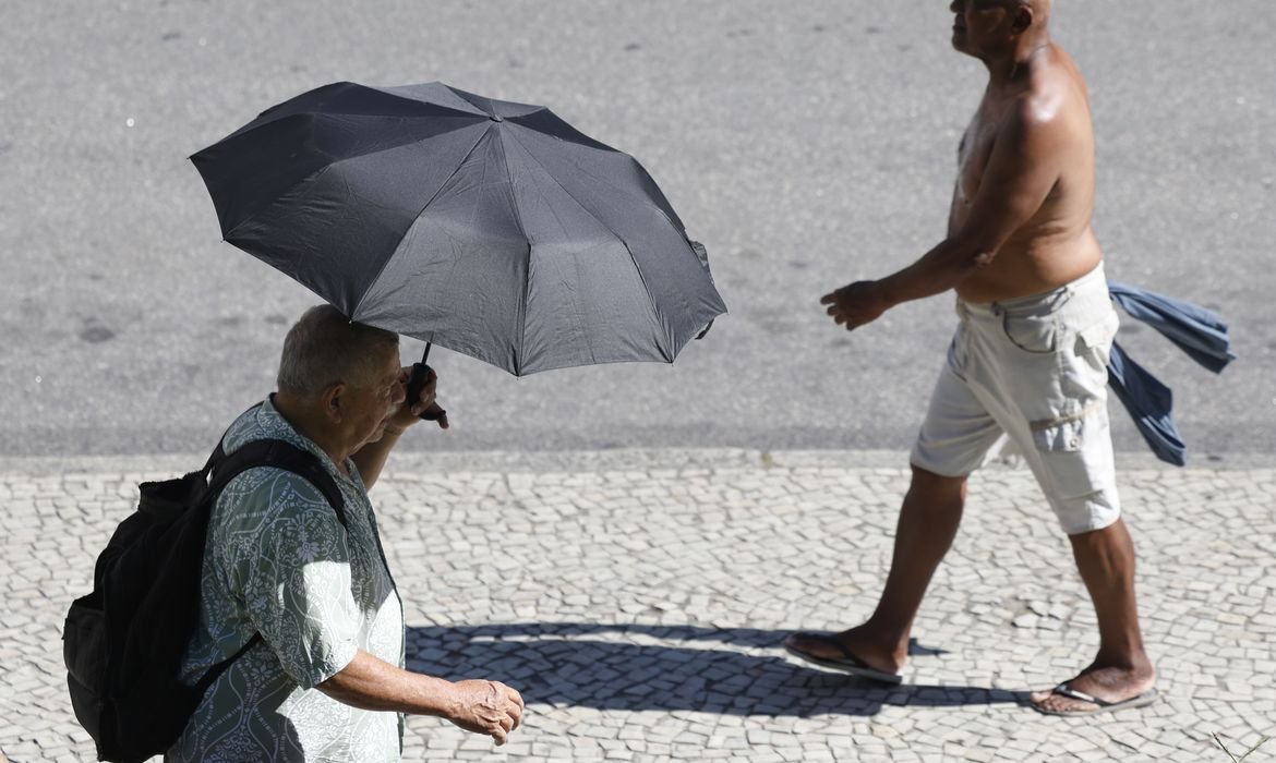 El Niño: Ministério da Saúde lança plano para enfrentar fenômeno e mudanças climáticas