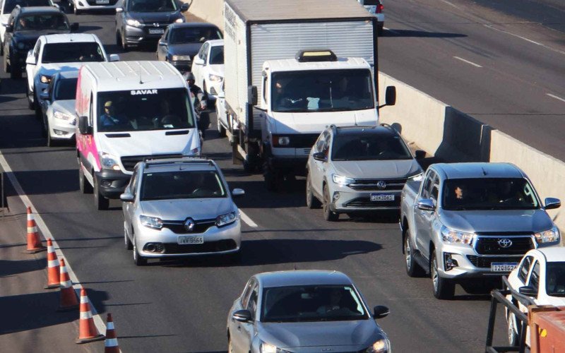 Infrações dentro dos veículos poderão ser flagradas por câmeras na BR-116 | abc+