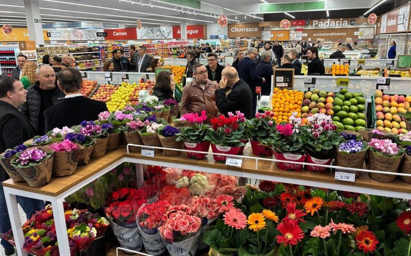 Rissul inaugura nova loja em Esteio