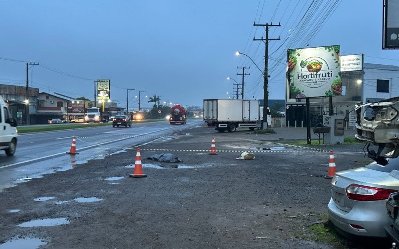 Pedestre morre após ser atropelada por caminhão na RS-240, em Portão