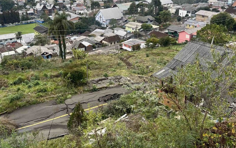 Assinado contrato de R$ 13,6 milhões para as obras de reconstrução no bairro Piratini
