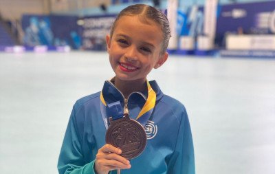 Patinadora de Canoas conquista bronze no Pan-Americano de Patinação Artística — Nações