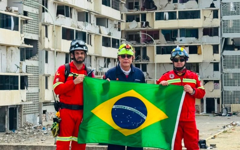 Bombeiros da região levam ajuda humanitária à Venezuela | abc+