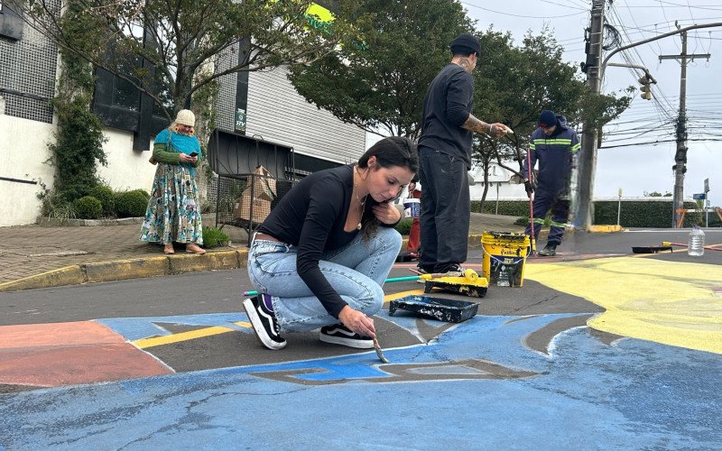 Matheus Cunha ganha pintura na Rua Carioca, do bairro hamburguense Jardim Mauá