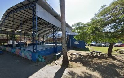 Criminosos matam criança de 5 anos a tiros em praça e deixam outros dois feridos