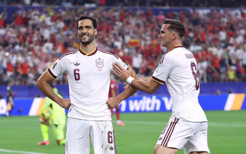 Mikel Merino marcou o gol da classificação espanhola | abc+