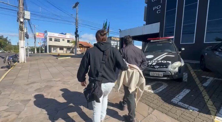 Homem levado à cadeia acabou denunciado após crimes no bairro Brigadeira | abc+