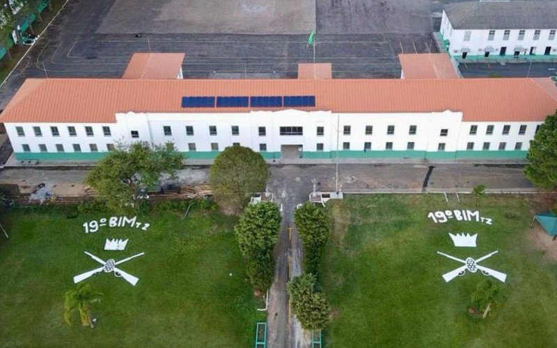 Obra do prédio de comando do 19º BIMtz vista de cima