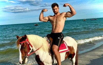Fisiculturista norte-americano Connor Murphy morre afogado em lago na Tailândia