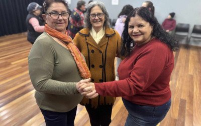 Dança, caminhada e fisioterapia: comunidade aproveita atividades gratuitas na cidade; veja como se inscrever