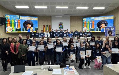 Estudantes ainda nem podem votar, mas já representam suas escolas na Câmara de Novo Hamburgo