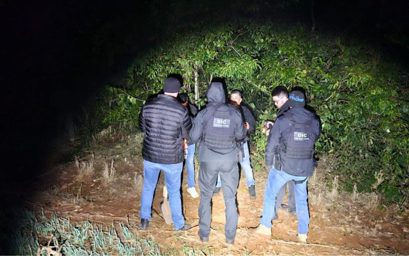 Corpo de adolescente sequestrada foi achado em área de mata | abc+
