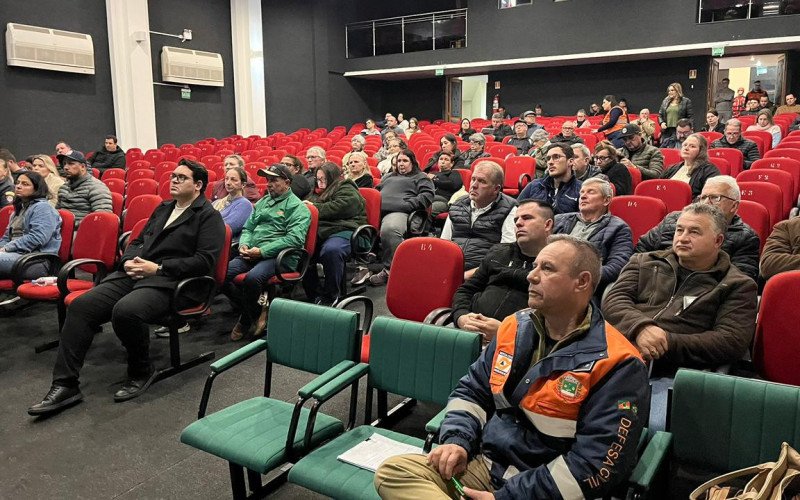 Audiência Pública em São Sebastião do Caí traz ações realizadas pelo Município após as enchentes de 2024, visando prevenir novos eventos semelhantes e atendê-los em caso de reincidência | abc+
