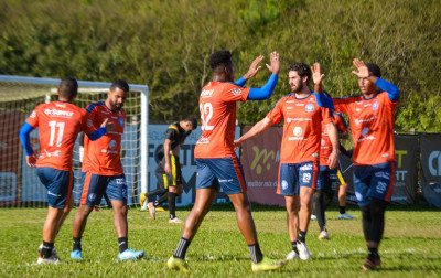 Aimoré vence o primeiro teste da pré-temporada
