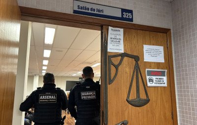 "A filha estava a poucos palmos de distância", diz policial em júri de homem acusado de matar companheira em Novo Hamburgo
