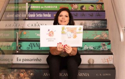 Escritora de Sapiranga assume presidência da Academia de Letras dos Municípios do Rio Grande do Sul