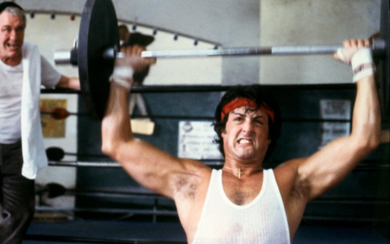 30 filmes no streamings para comemorar 80 anos do Sylvester Stallone; veja onde assistir