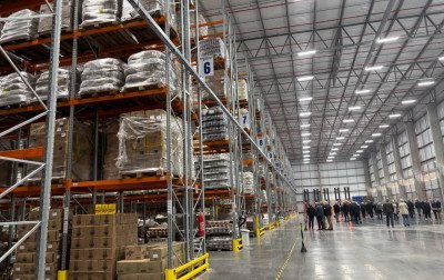 VÍDEO: Ivoti ganha o Brasil a partir de centro logístico de gigante do food service; confira nova operação