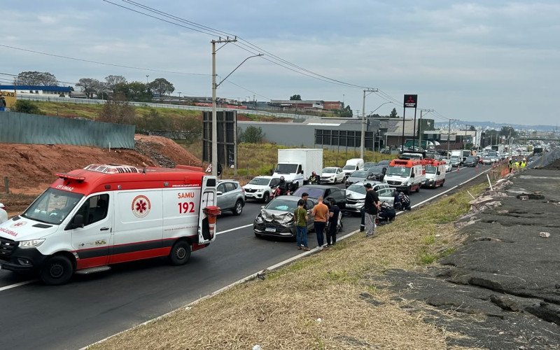 Acidente deixa feridos na BR-116 | abc+