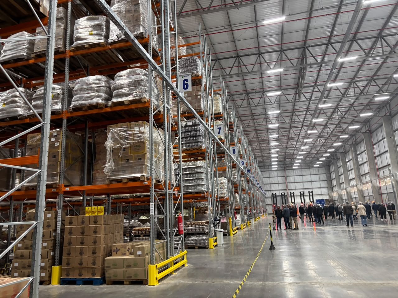 VÍDEO: Ivoti ganha o Brasil a partir de centro logístico de gigante do food service; confira nova operação