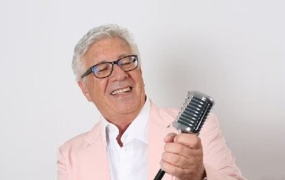 Morre Peppino Di Capri, autor de sucessos como "Champagne", aos 86 anos