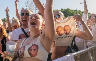 Pitbull reúne 22 mil pessoas com toucas carecas e quebra recorde do Guinness: "Uma honra"