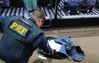 BR-285: Mulher é presa com 17,3 kg de drogas em viagem com a filha de 2 anos no RS