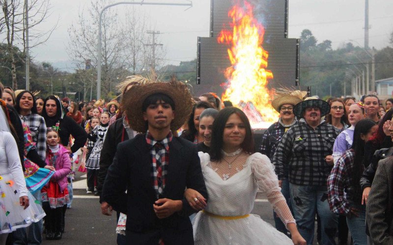 Casamento da Roça foi uma das grandes atrações do sábado