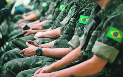 Erro no sistema do Exército cancela dispensa de jovens e obriga apresentação presencial