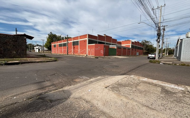 Local em que as obras de drenagem iniciariam estava vazio na quinta-feira (9) no bairro Industrial, em Novo Hamburgo | abc+