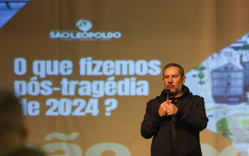 Prefeito Heliomar Franco no 2.º Seminário da Defesa Civil Municipal de São Leopoldo