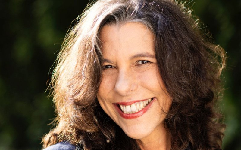 Renata Almeida Magalhães será homenageada pelo Festival de Cinema de Gramado