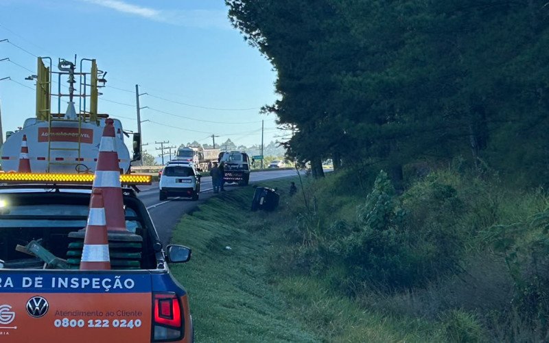 Homem foi encontrado morto dentro de veículo na RS-122