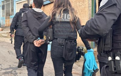 Quatro são presos em ação que busca desarticular grupo criminoso investigado por roubo de veículo