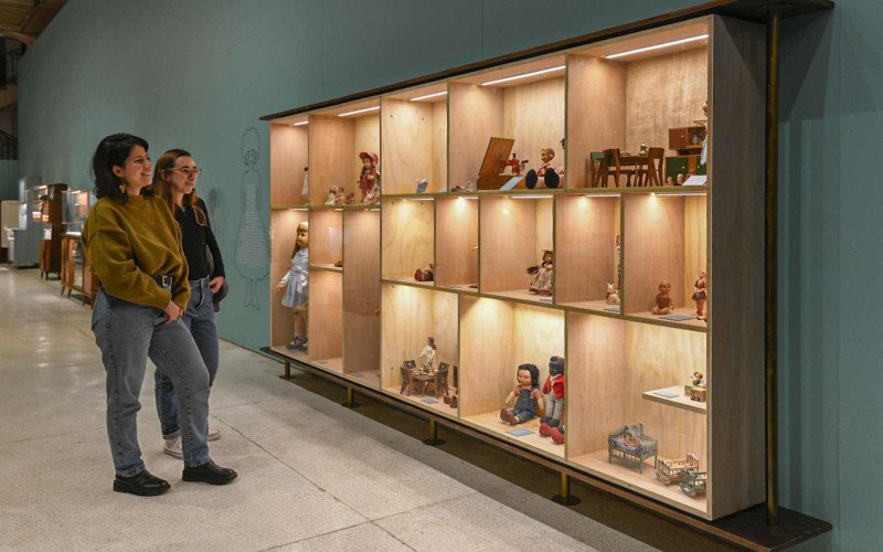 Uma Viagem ao Mundo dos Brinquedos: Nova exposição do Farol Santander Porto Alegre convida o público para brincar