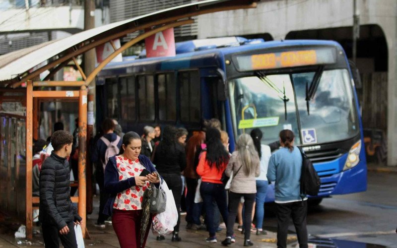 Para quase 1 milhão, a vida em geral piorou pós-enchente | abc+