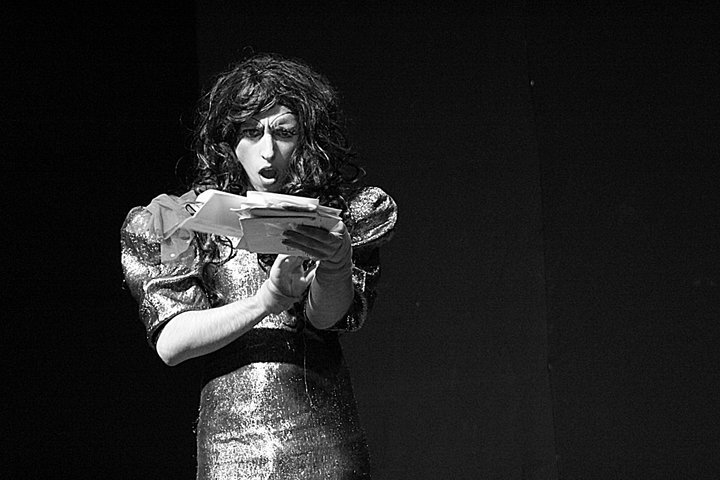 Maratona de Monólogos será de 19 a 24 de outubro, no Teatro Municipal de Canela